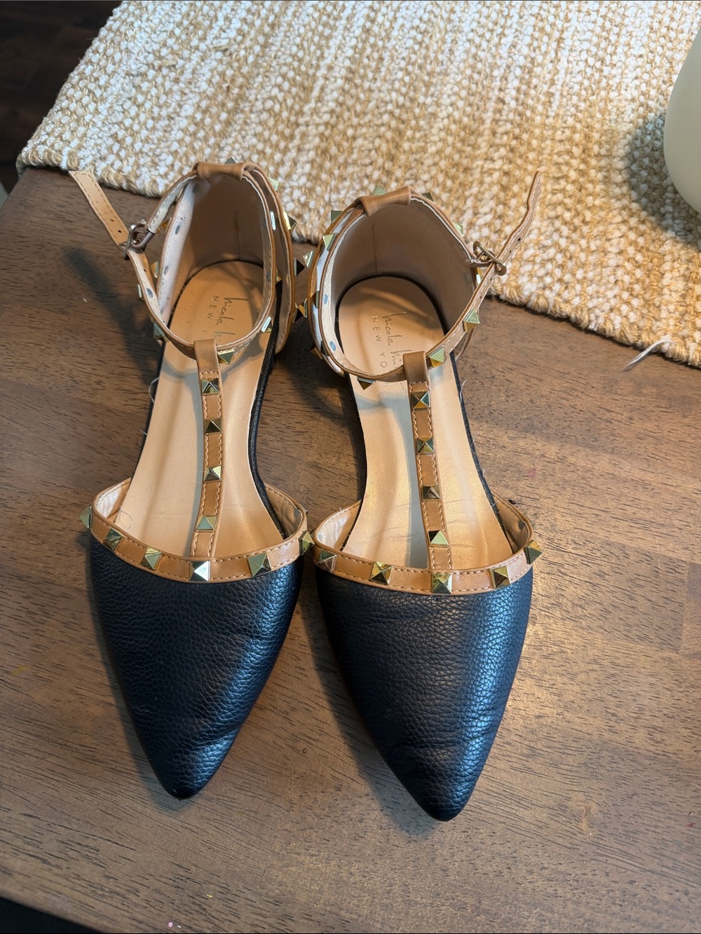Stud-Trim Black Pointed T-Strap Flats with Tan Accents
